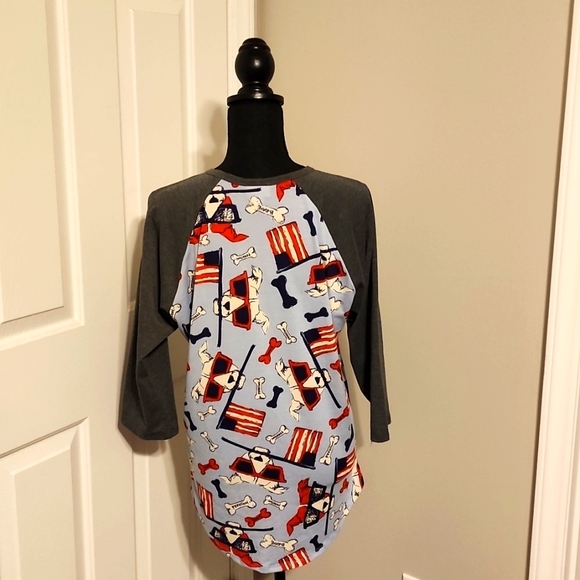 Lularoe Randy Tee - Picture 2 of 4